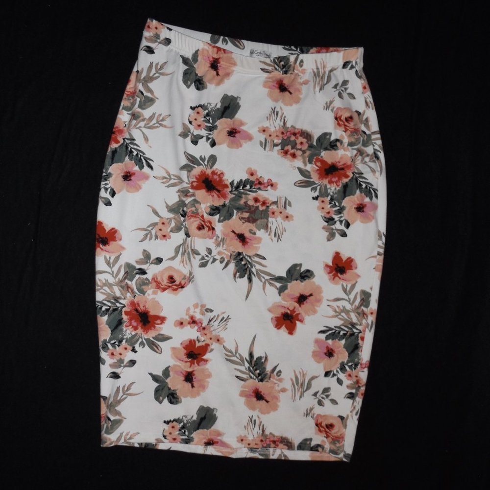 Full Circle Trends Floral Pencil Skirt 1X NWOT